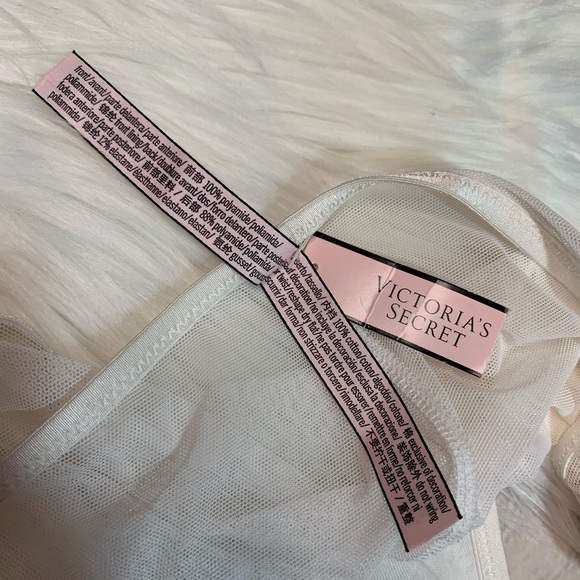 NWT Iridescent Sequined Shortie Small - Picture 6 of 8